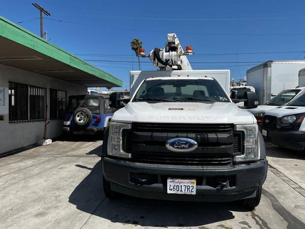 2017 Ford F550