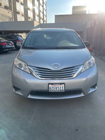 2016 Toyota Sienna
