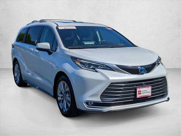 2024 Mini van