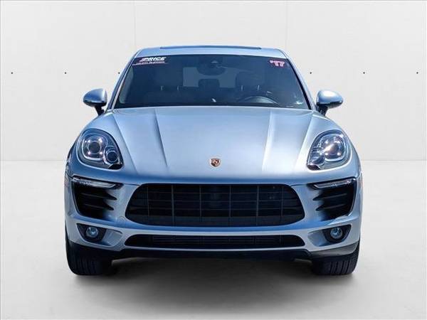 2017 Porsche Macan