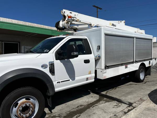 2017 Ford F550