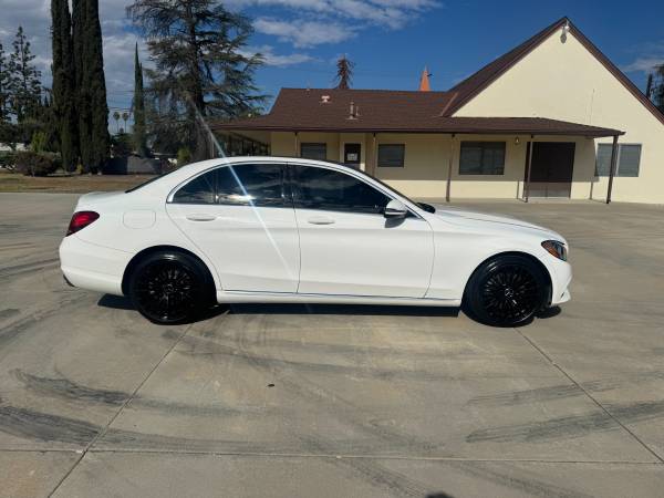 2017 Mercedes Benz