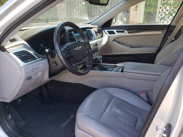 2018 Genesis G80