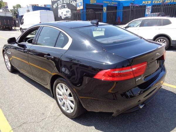 2019 Jaguar XE