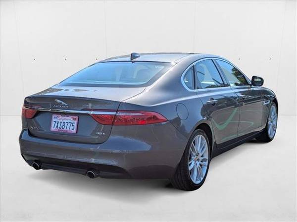 2016 Jaguar XF 35t