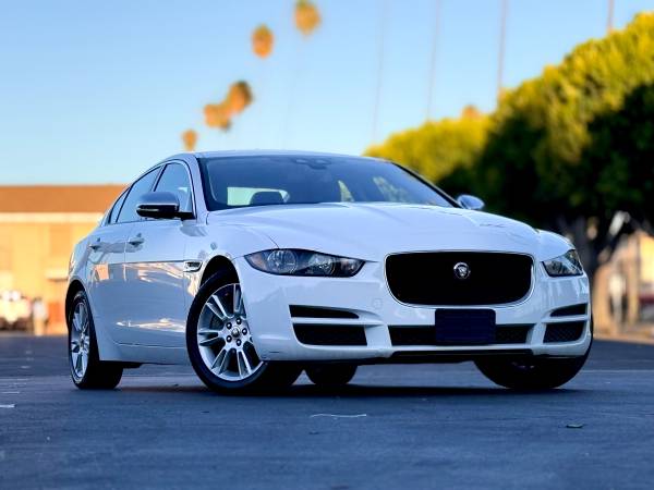 2018 Jaguar XE
