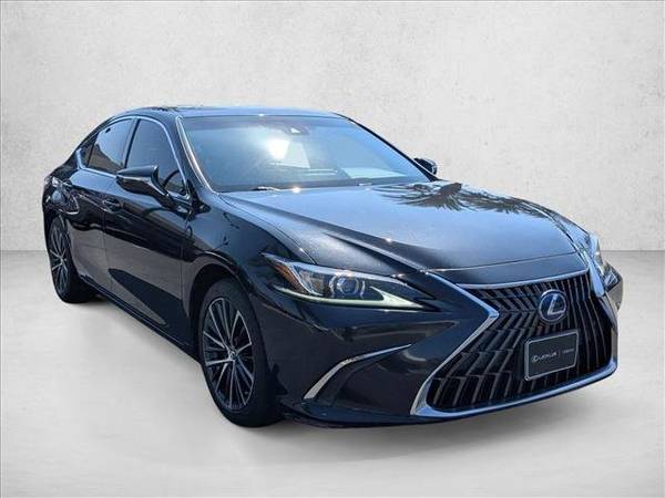 2022 Lexus ES