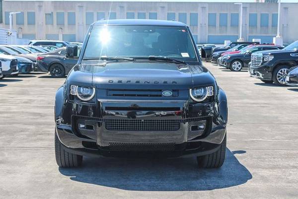 2023 Land Rover Defender