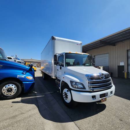2020 Hino 268A