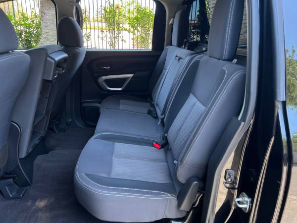2022 Nissan Titan