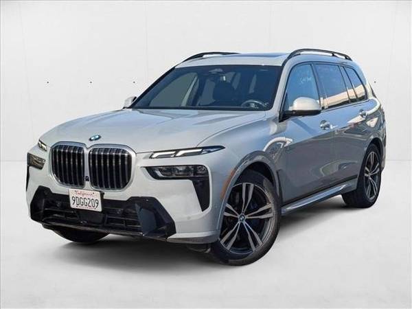 2023 BMW X7