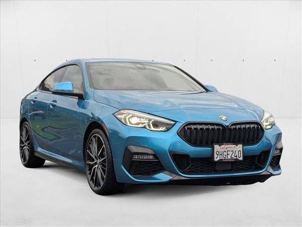 2023 BMW 2