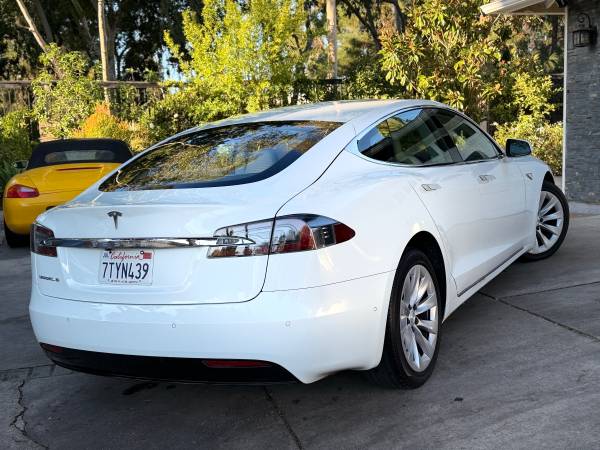 2016 Tesla Model