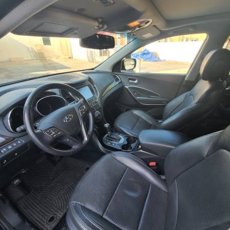 2017 Hyundai Santa