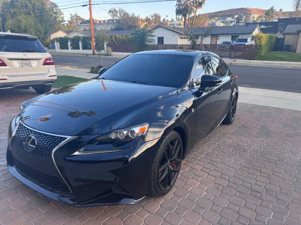 2016 Lexus IS200t
