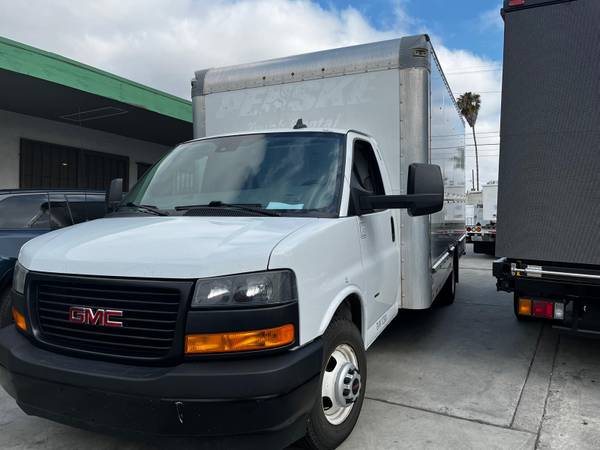 2021 GMC SAVANA