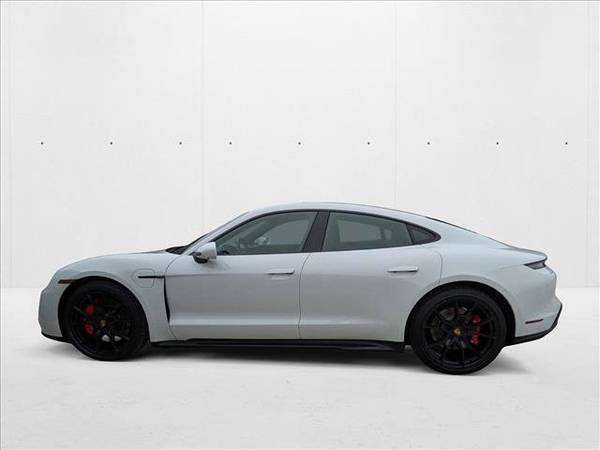 2022 Porsche Taycan