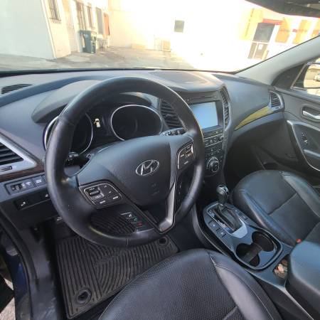 2017 Hyundai Santa