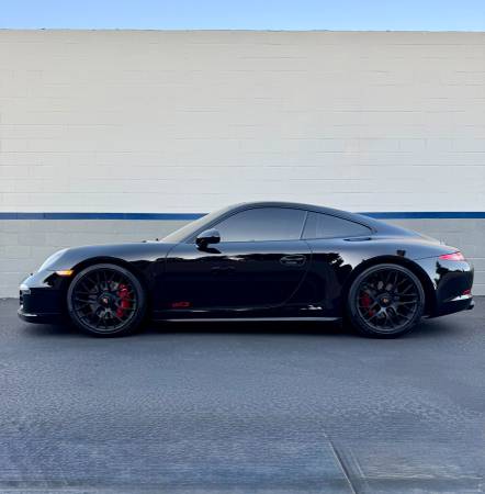 2015 Porsche 911