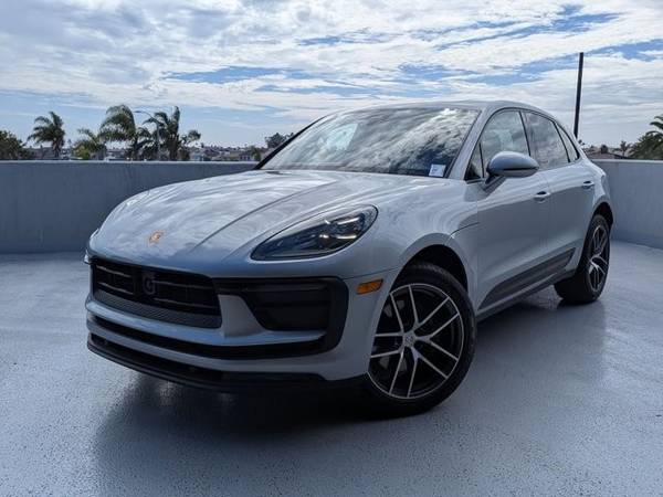 2023 Porsche Macan