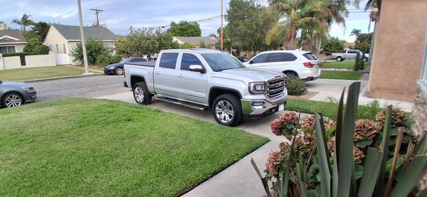 2016 GMC SIERRA