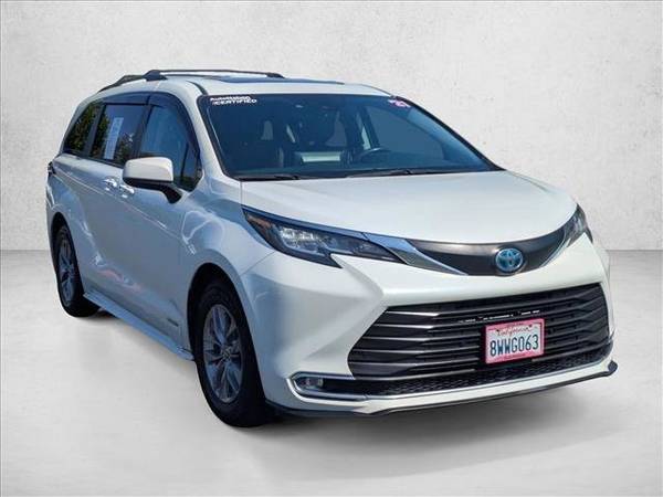 2021 Mini van