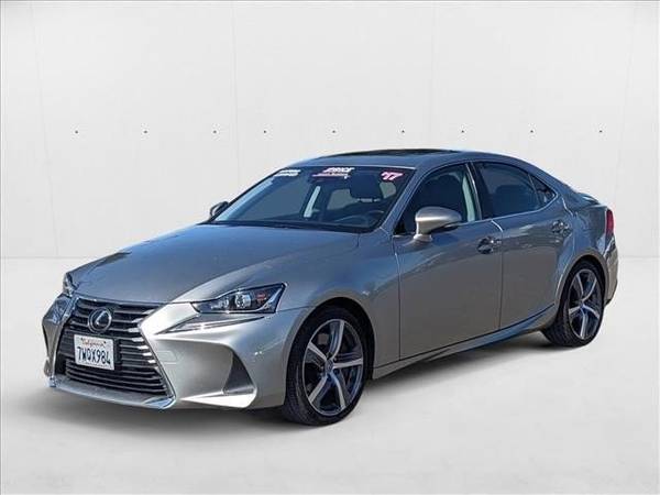 2017 Lexus IS