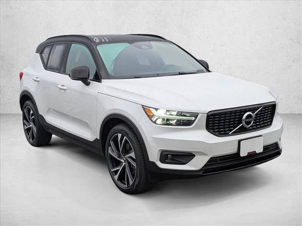 2021 Volvo XC40