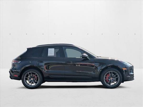 2022 Porsche Macan
