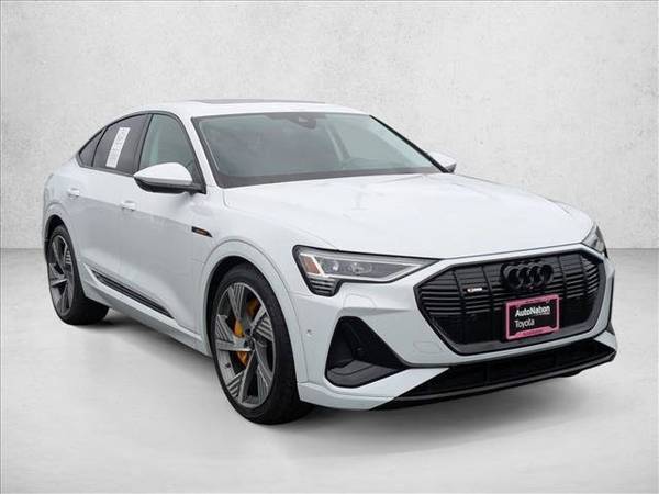 2022 Audi e-tron